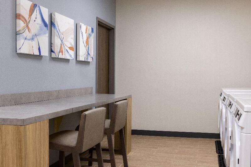 Candlewood Suites Miami Lakes