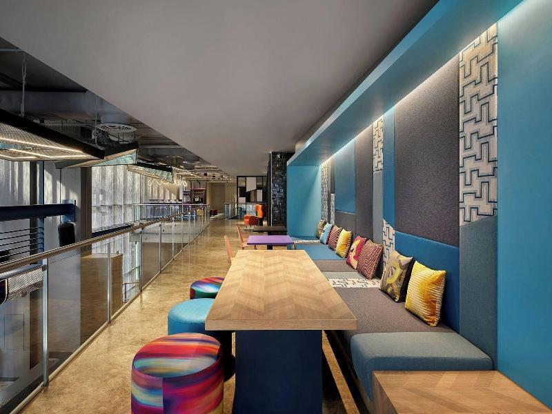 Aloft Bangkok - Sukhumvit 11 image