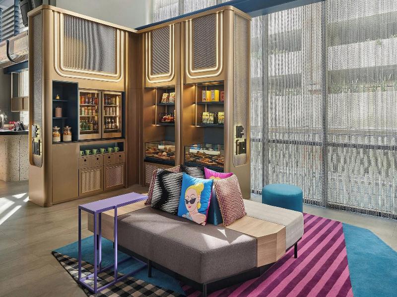 Aloft Bangkok - Sukhumvit 11 image