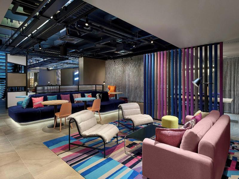 Aloft Bangkok - Sukhumvit 11 image