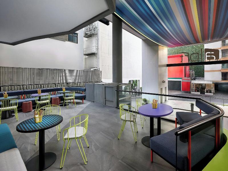 Aloft Bangkok - Sukhumvit 11 image