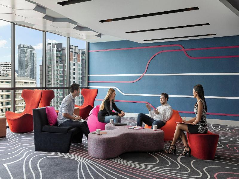 Aloft Bangkok - Sukhumvit 11 image