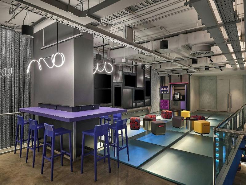 Aloft Bangkok - Sukhumvit 11 image