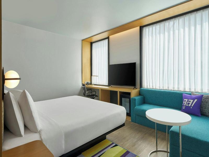 Aloft Bangkok - Sukhumvit 11 image