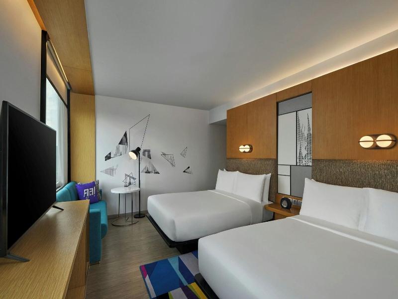 Aloft Bangkok - Sukhumvit 11 image