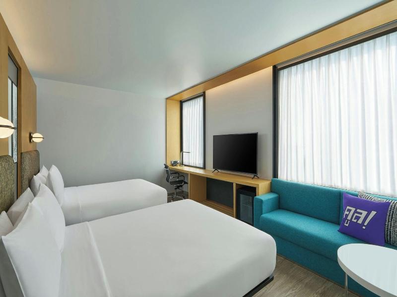 Aloft Bangkok - Sukhumvit 11 image