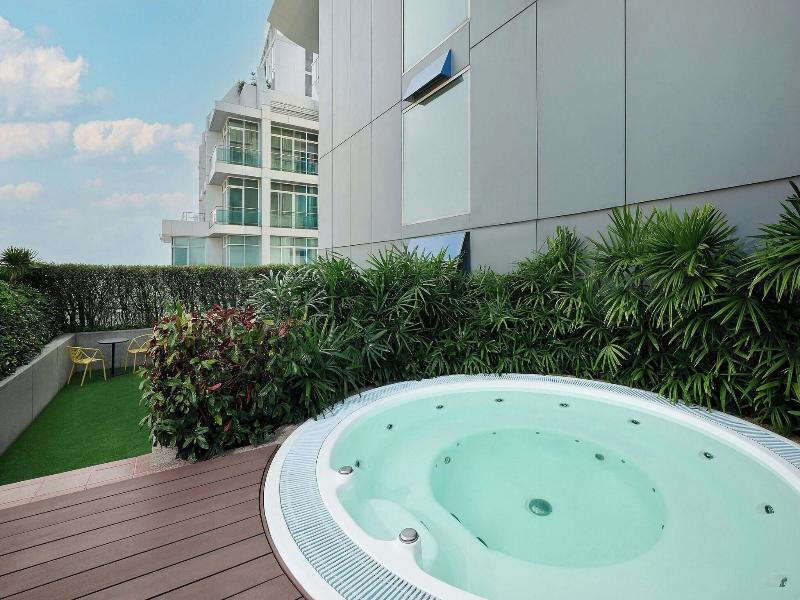 Aloft Bangkok - Sukhumvit 11 image