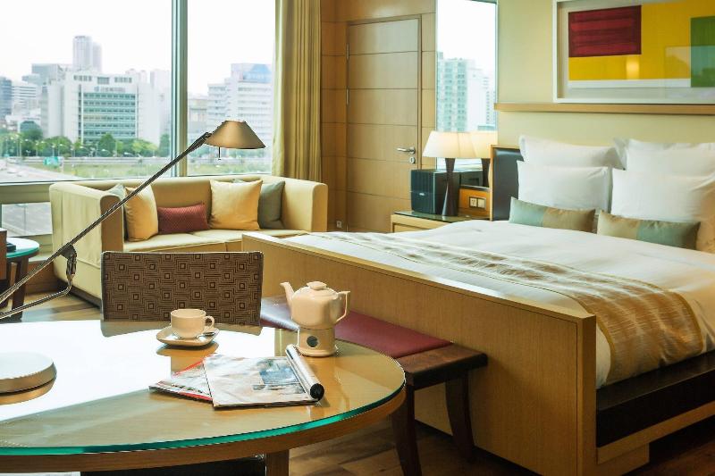Yeouido Park Centre, Marriott Executive Apartments image