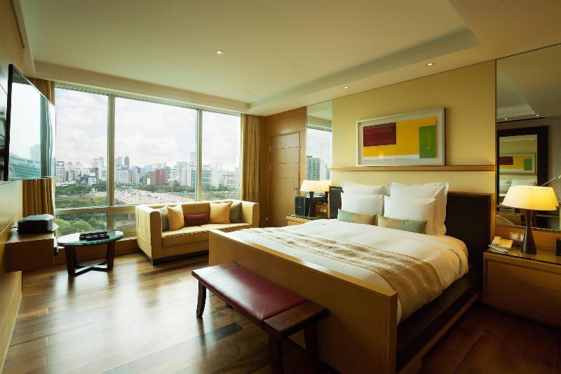 Yeouido Park Centre, Marriott Executive Apartments image