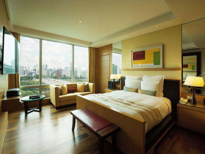 Yeouido Park Centre, Marriott Executive Apartments image