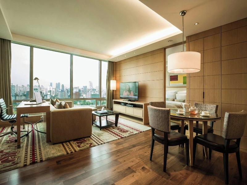 Yeouido Park Centre, Marriott Executive Apartments image