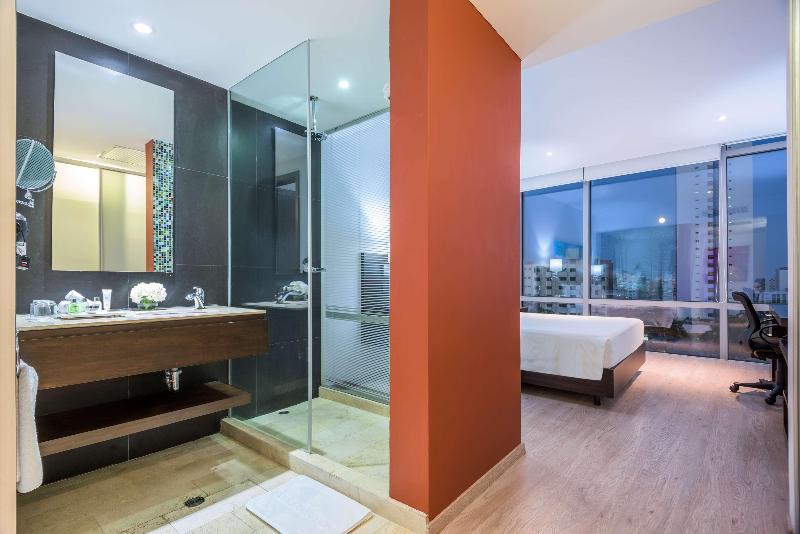 NH Collection Barranquilla Smartsuites Royal