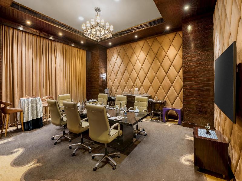 Radisson Blu Hotel New Delhi Paschim Vihar image