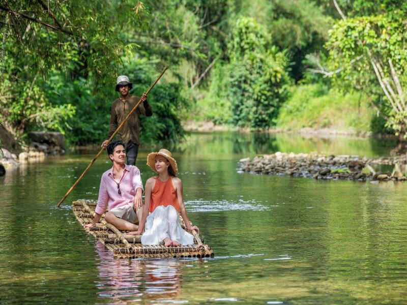 Le Méridien Phuket Mai Khao Beach Resort image