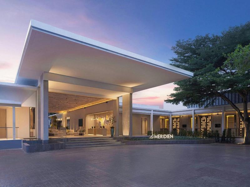 Le Méridien Phuket Mai Khao Beach Resort image