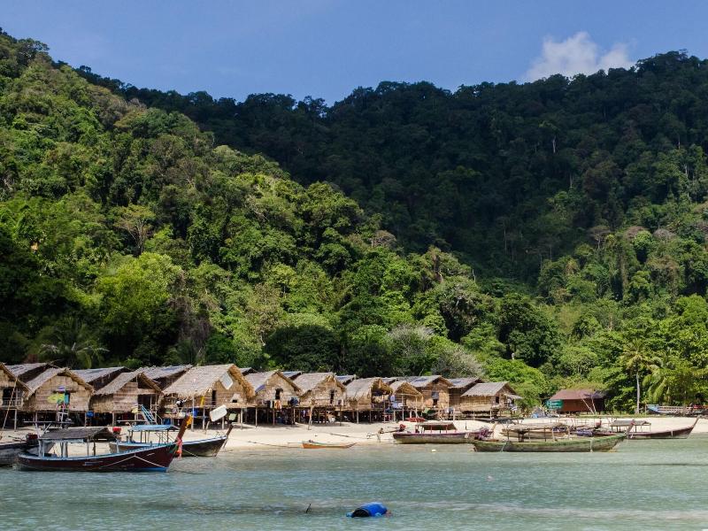 Le Méridien Phuket Mai Khao Beach Resort image