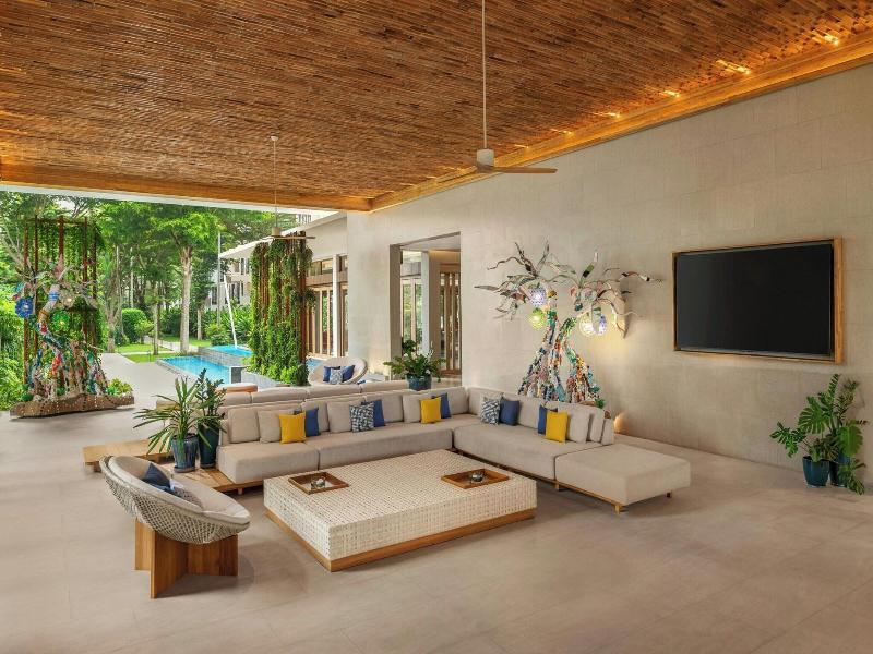 Le Méridien Phuket Mai Khao Beach Resort image