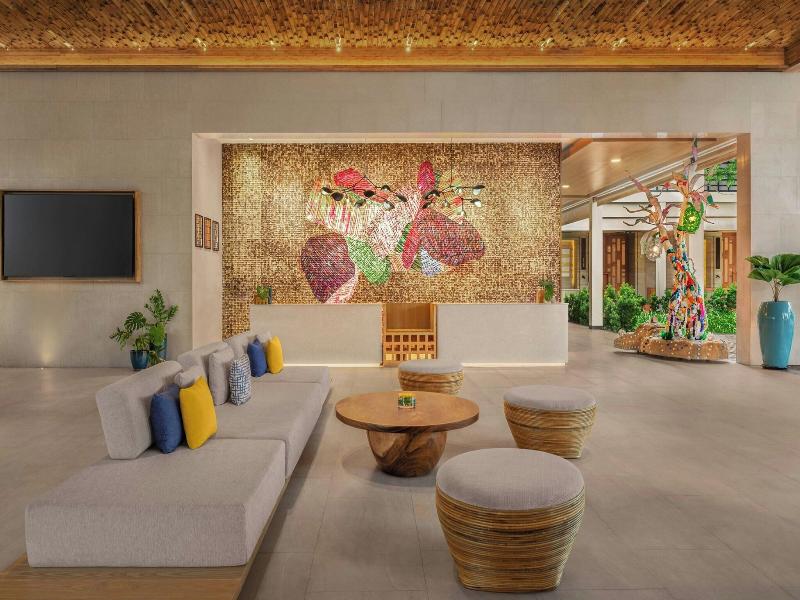 Le Méridien Phuket Mai Khao Beach Resort image