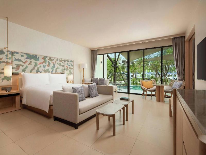Le Méridien Phuket Mai Khao Beach Resort image