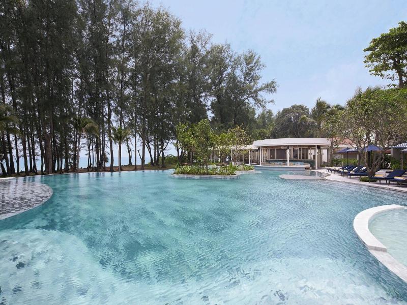 Le Méridien Phuket Mai Khao Beach Resort image