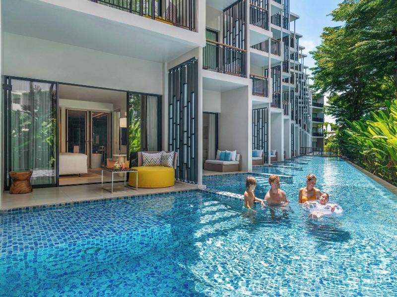 Le Méridien Phuket Mai Khao Beach Resort image