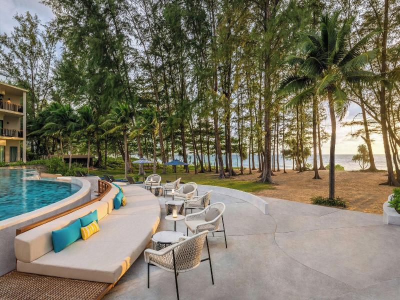 Le Méridien Phuket Mai Khao Beach Resort image