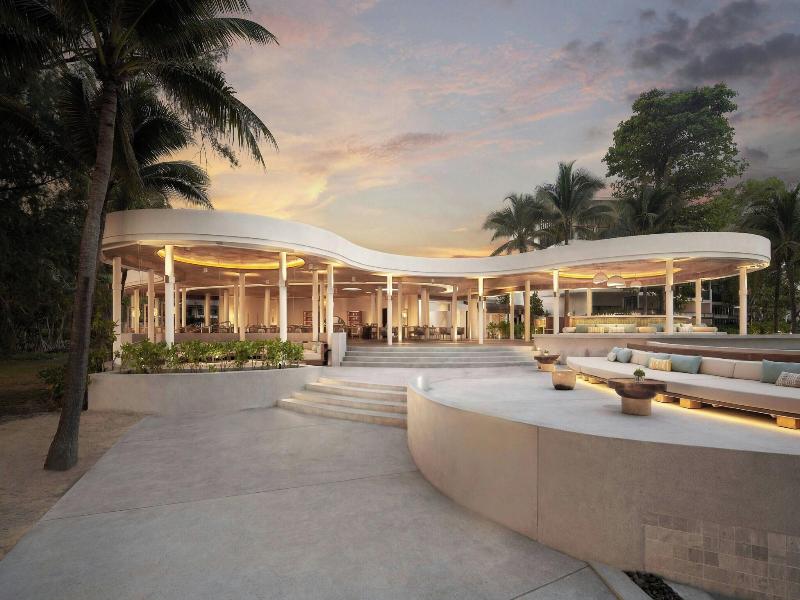Le Méridien Phuket Mai Khao Beach Resort image