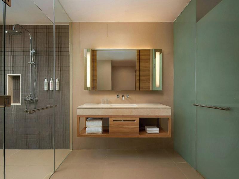 Le Méridien Phuket Mai Khao Beach Resort image