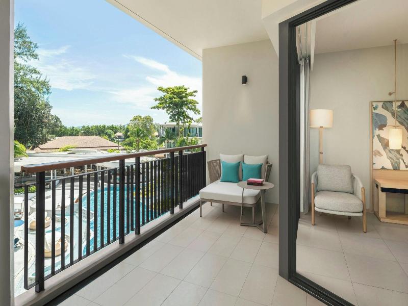 Le Méridien Phuket Mai Khao Beach Resort image