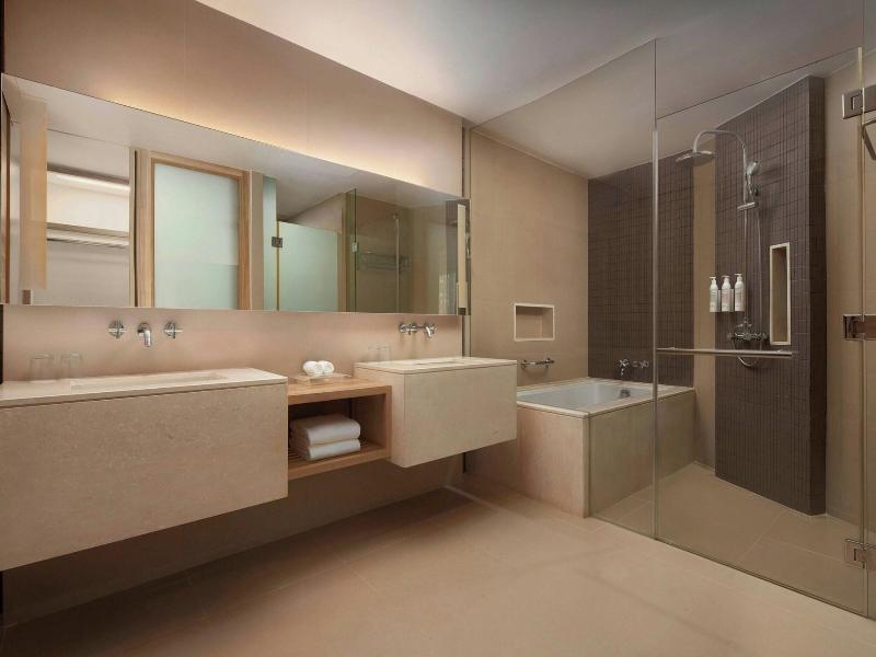 Le Méridien Phuket Mai Khao Beach Resort image