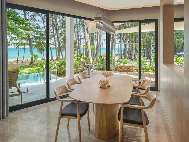 Le Méridien Phuket Mai Khao Beach Resort image