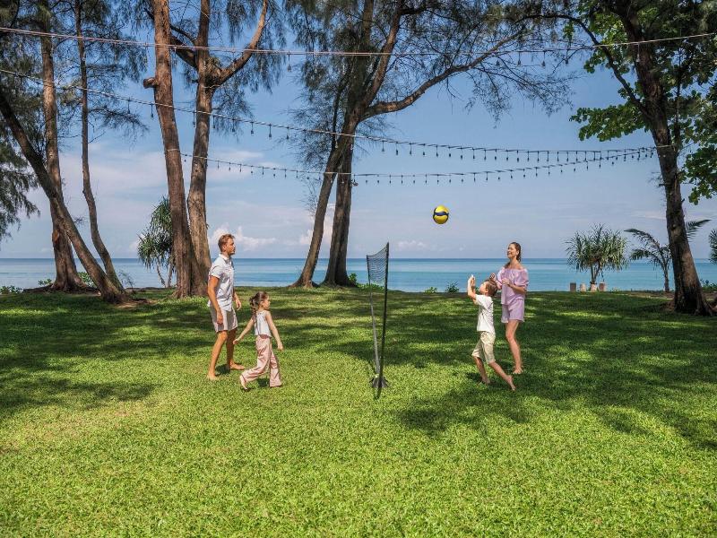 Le Méridien Phuket Mai Khao Beach Resort image