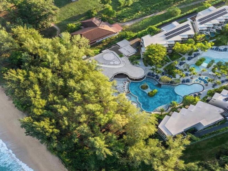 Le Méridien Phuket Mai Khao Beach Resort image