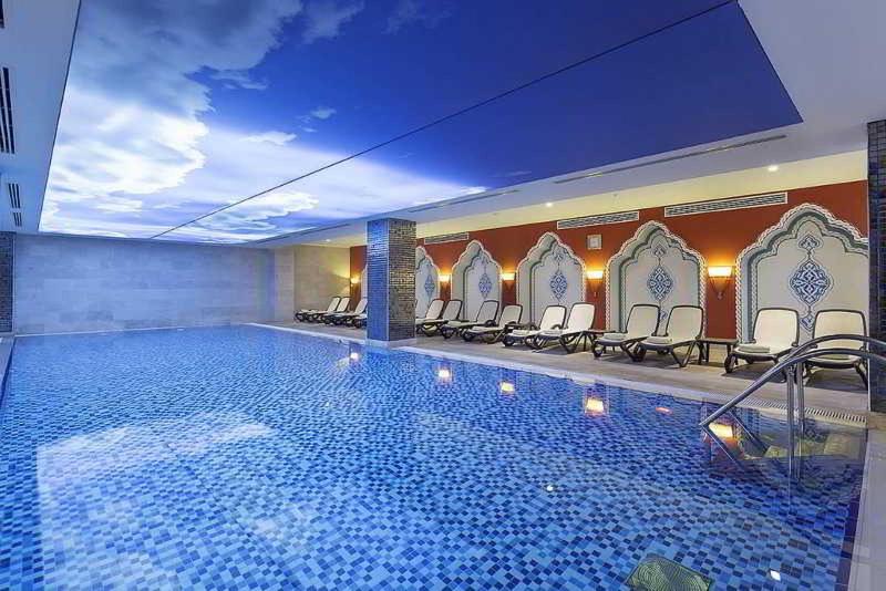 Hotel Crystal Palace Luxury Resort & Spa