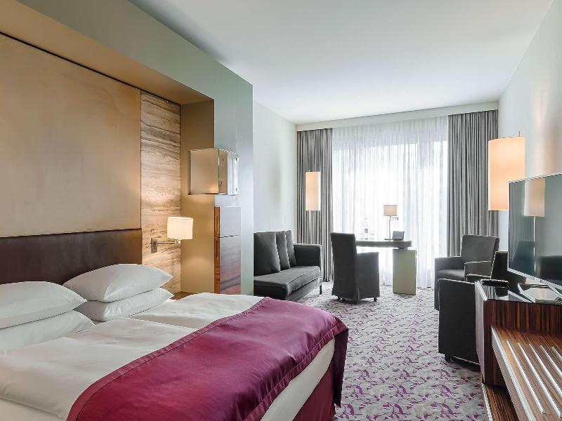 Dorint Hotel Am Heumarkt Köln image