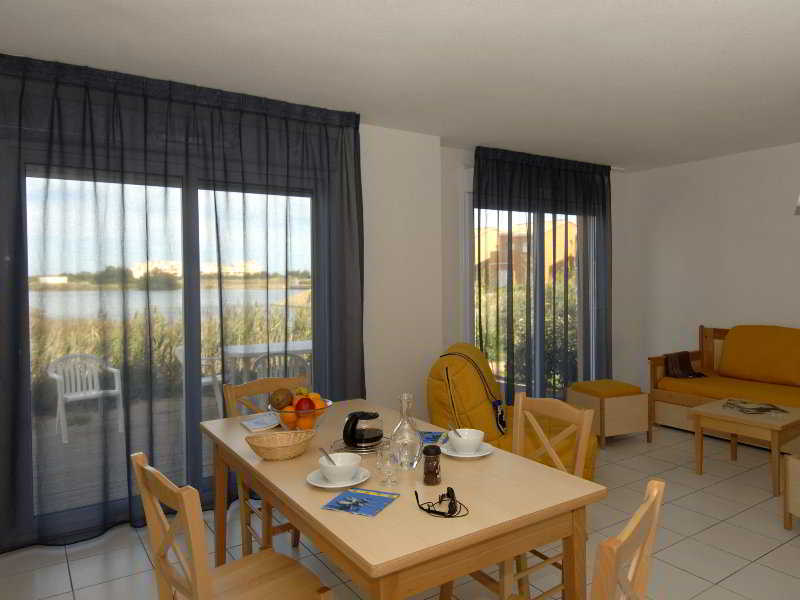 Les Jardins De Venus-Residence naturiste