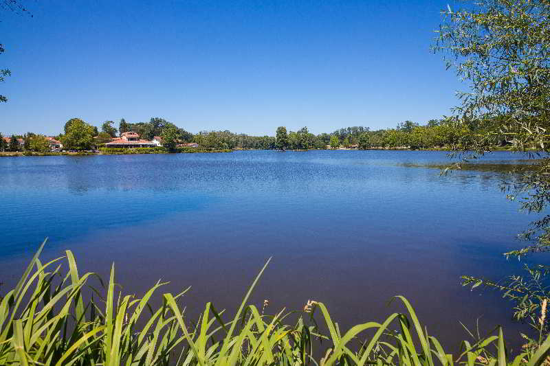 Residence Les Jardins Du Lac