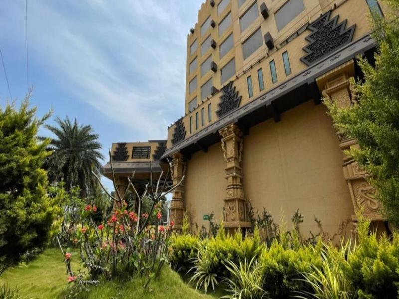Sterlings Mac Hotel Bangalore — general view