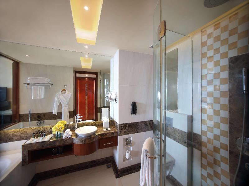 Gokulam Grand Hotel and Spa, Bangalore image