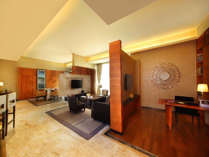 Gokulam Grand Hotel and Spa, Bangalore image
