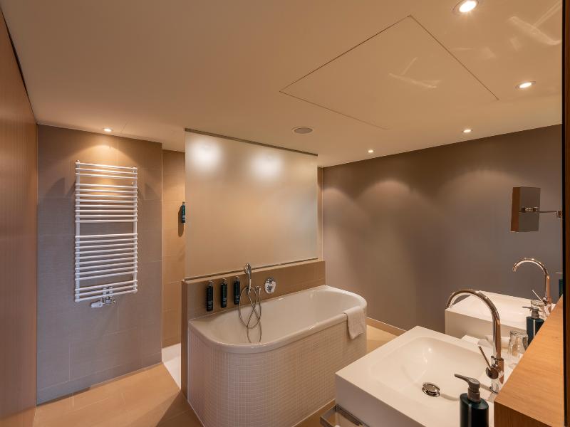 DoubleTree by Hilton Vienna Schonbrunn image