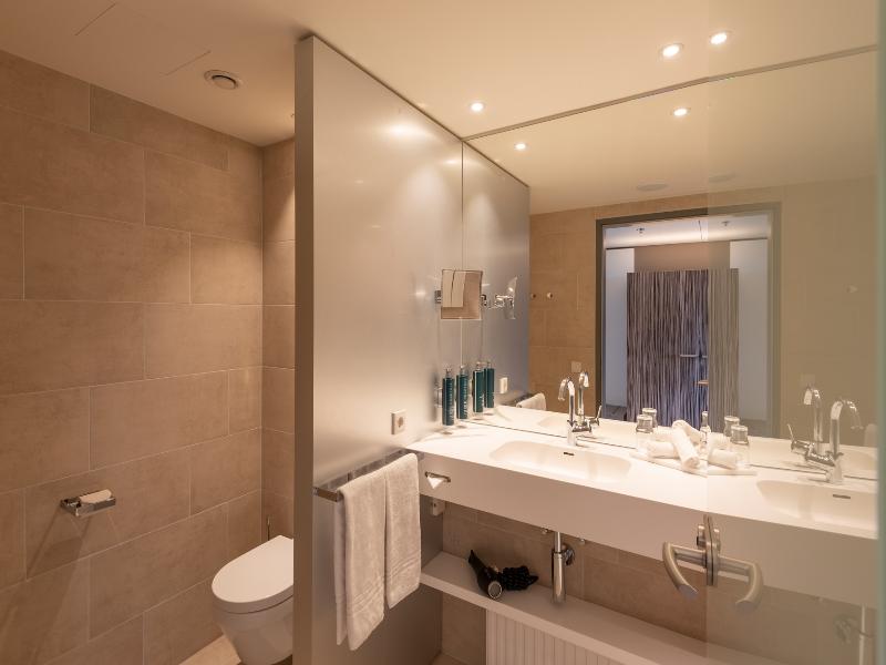 DoubleTree by Hilton Vienna Schonbrunn image