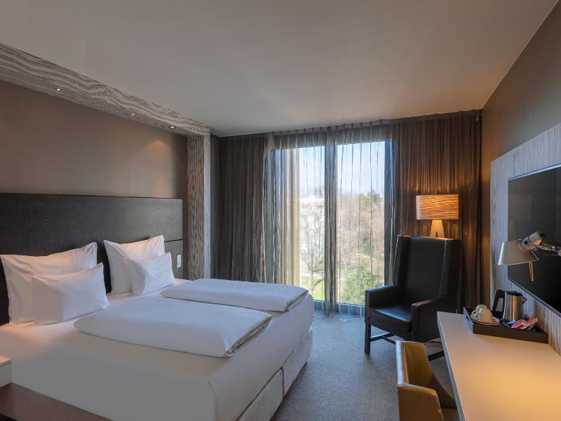 DoubleTree by Hilton Vienna Schonbrunn image