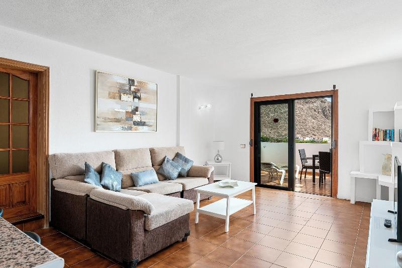 Paloma Beach Apartments  image