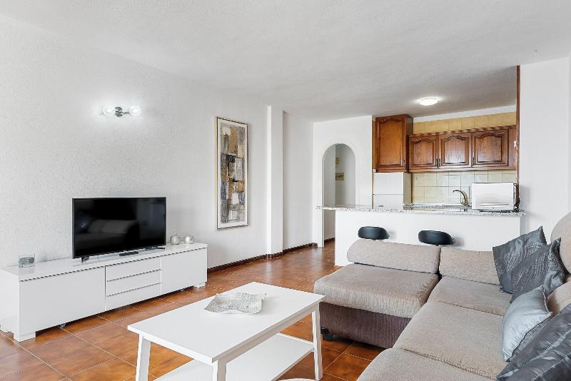 Paloma Beach Apartments  image