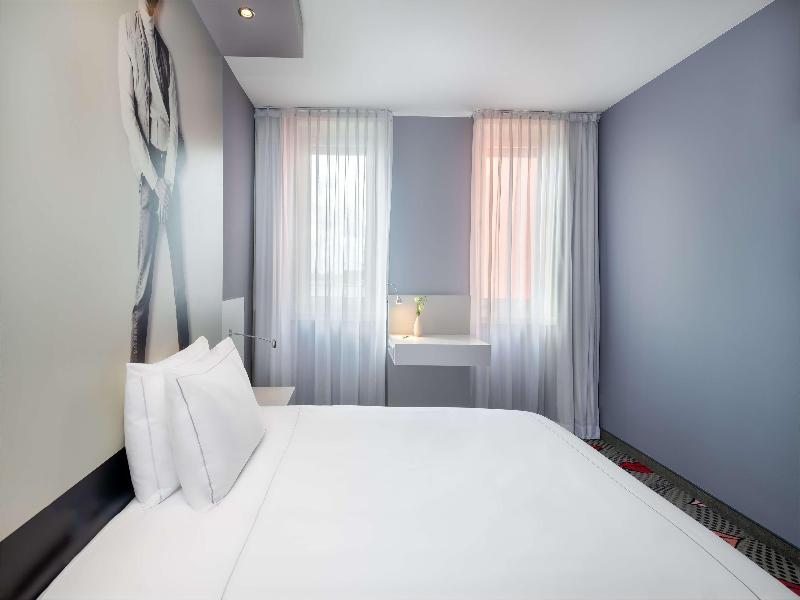 Park Plaza Berlin image
