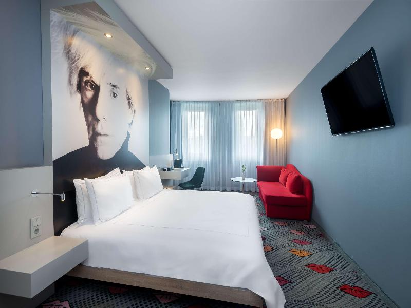 Park Plaza Berlin image