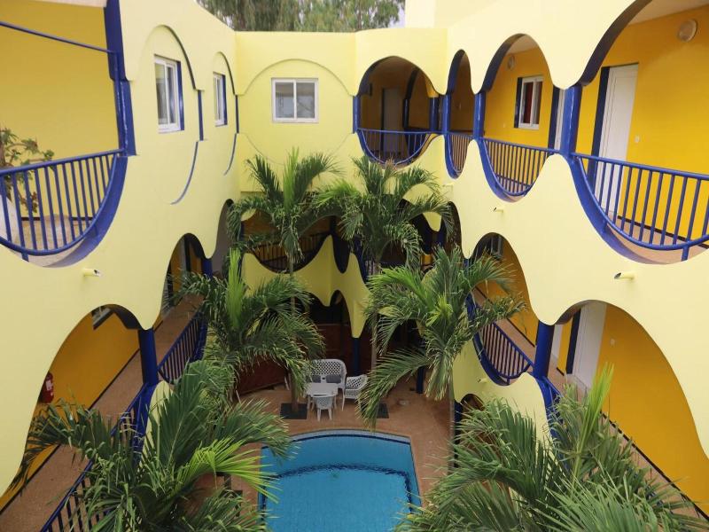 Hotel L'Hacienda image