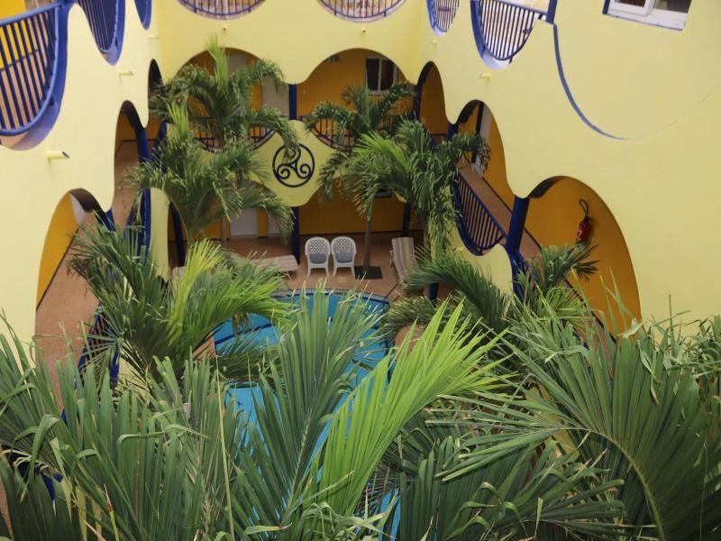 Hotel L'Hacienda image