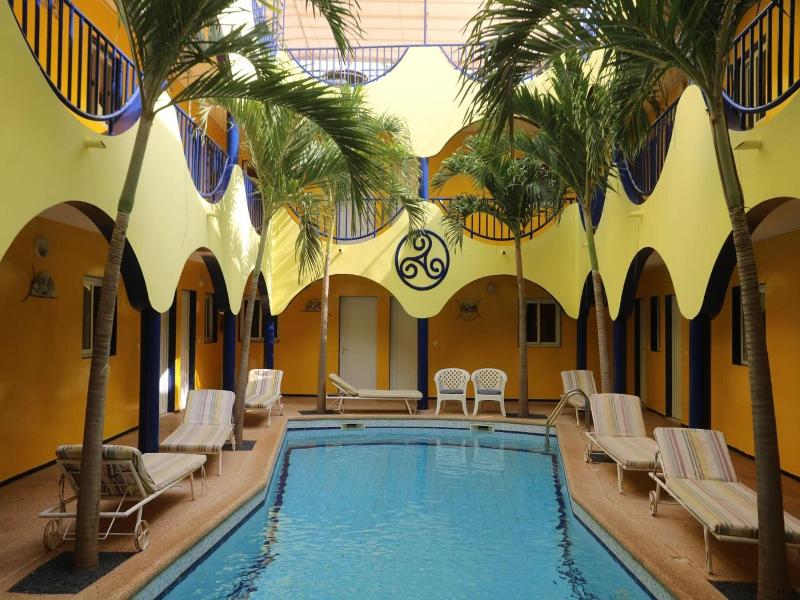 Hotel L'Hacienda image